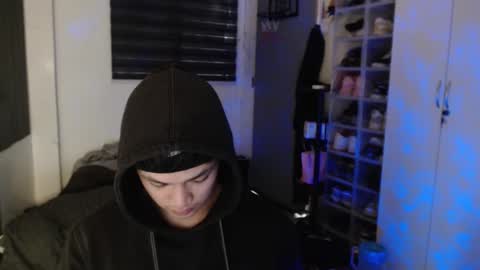 Snapshot of princeadrianx chatting on 02/23/26, 08:12 Prince Adrian online show from 02/23/26, 08:12