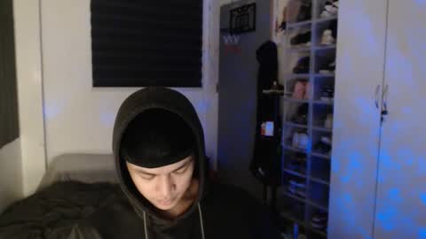 Snapshot of princeadrianx chatting on 03/03/26, 10:10 Prince Adrian online show from 03/03/26, 10:10