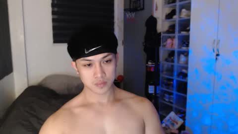 Snapshot of princeadrianx chatting on 03/14/26, 11:15 Prince Adrian online show from 03/14/26, 11:15