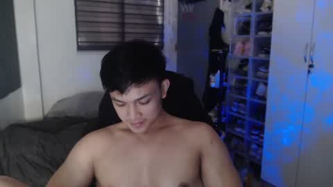 Snapshot of princeadrianx chatting on 07/04/26, 06:41 Prince Adrian online show from 07/04/26, 06:41