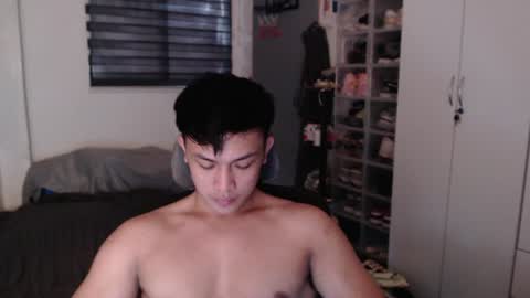Snapshot of princeadrianx chatting on 07/20/26, 06:17 Prince Adrian online show from 07/20/26, 06:17