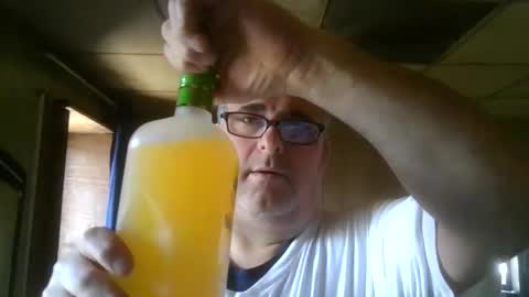 johnny online show from 10/03/25, 05:10