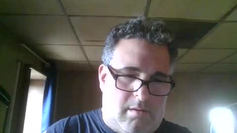 johnny online show from 10/24/25, 05:09