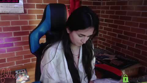 Leia online show from 02/21/25, 03:54