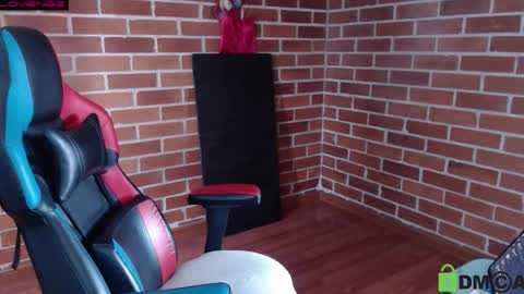 Leia online show from 10/08/25, 03:20