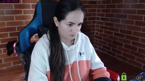 Leia online show from 10/20/25, 02:50