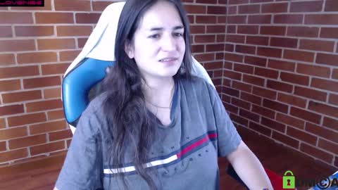 Leia online show from 10/22/25, 11:54