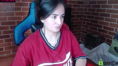 Snapshot of princesa_leia_zathur chatting on 06/23/26, 12:03 Leia online show from 06/23/26, 12:03