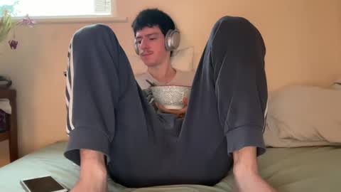 Peaches online show from 01/25/25, 09:57