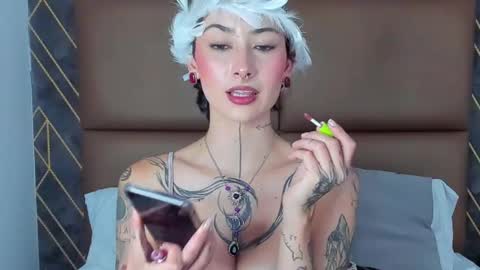 Snapshot of princess_deimos__ chatting on 01/14/26, 08:36 Princess Deimos online show from 01/14/26, 08:36