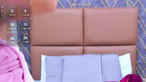 Snapshot of princess_deimos__ chatting on 01/19/26, 12:42 Princess Deimos online show from 01/19/26, 12:42