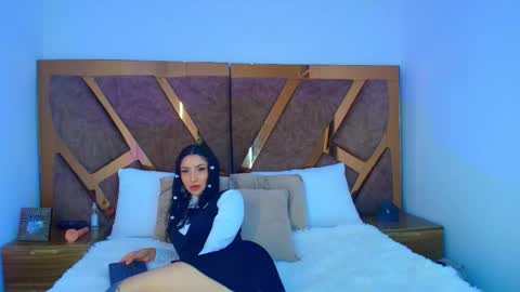 Snapshot of princess_deimos__ chatting on 02/28/26, 01:45 Princess Deimos online show from 02/28/26, 01:45