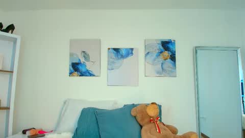 Snapshot of princess_deimos__ chatting on 03/01/26, 02:52 Princess Deimos online show from 03/01/26, 02:52