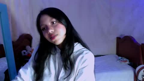  Elia  online show from 12/05/25, 08:16