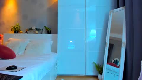 Haziel -  online show from 12/13/24, 03:11