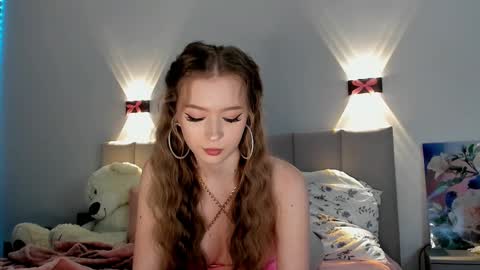 Princess Diana online show from 12/21/24, 12:20