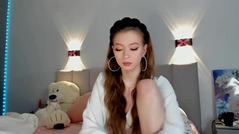 Princess Diana online show from 12/23/24, 01:08