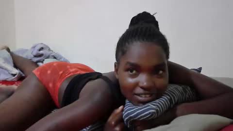 princess_scovia online show from 02/15/26, 07:54