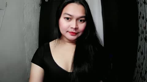 Snapshot of princessaimi69 chatting on 12/04/25, 12:20 Aimi online show from 12/04/25, 12:20