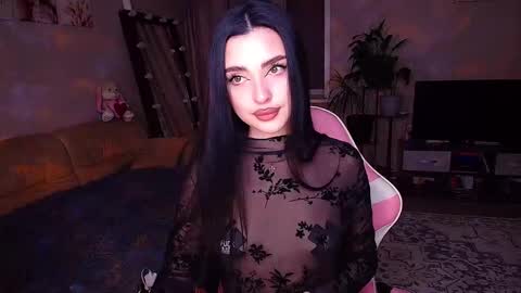 princessamira1 online show from 02/05/26, 03:38