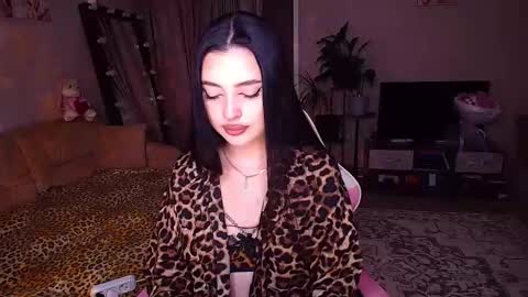 princessamira1 online show from 02/18/26, 03:41