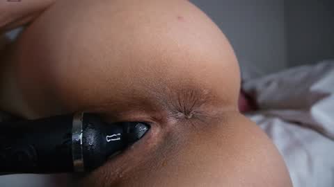 Snapshot of princessasiana chatting on 03/05/25, 10:00 Assi Incognito girl online show from 03/05/25, 10:00