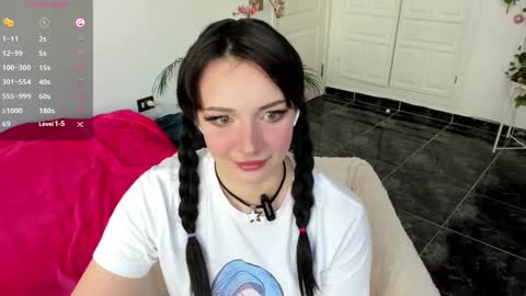 Snapshot of princessfoxyx chatting on 01/02/25, 02:46 Princess Foxy online show from 01/02/25, 02:46