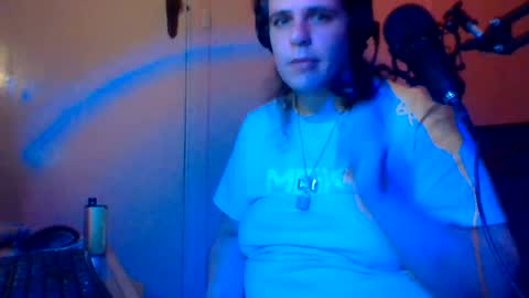 Snapshot of princesskittyestelle chatting on 07/20/26, 04:42 princesskittyestelle online show from 07/20/26, 04:42