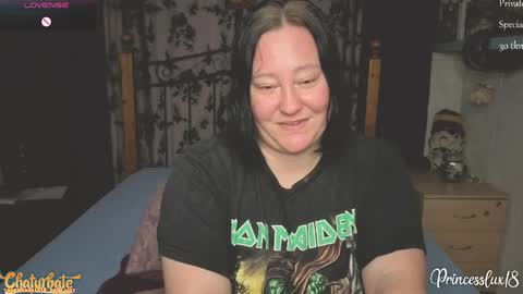 Lux Alot Luxi online show from 04/09/26, 08:36