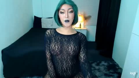 Love online show from 03/04/25, 08:13