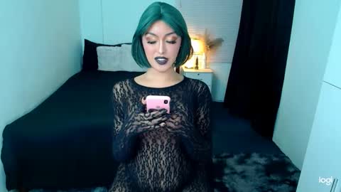 Love online show from 03/10/25, 09:10