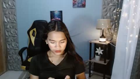 Snapshot of princessrynn chatting on 11/20/25, 09:31 princessrynn online show from 11/20/25, 09:31