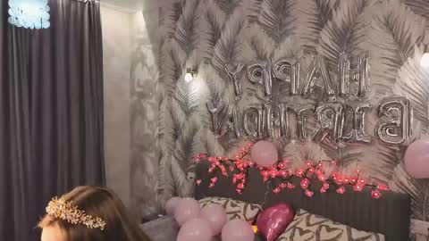 Hina online show from 04/23/26, 05:15