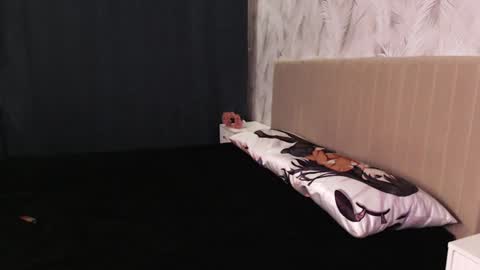 Snapshot of princessshy___ chatting on 01/14/25, 02:53 18 y.o online show from 01/14/25, 02:53