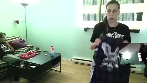 Tyff et Blast online show from 09/19/25, 03:56