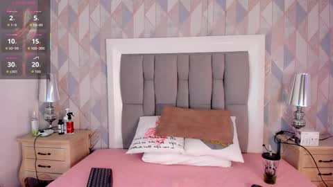 Marcela online show from 10/18/25, 07:36