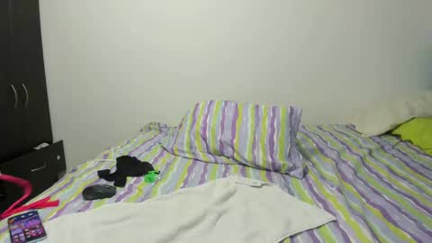 PriscilaSmiith online show from 02/19/25, 07:05