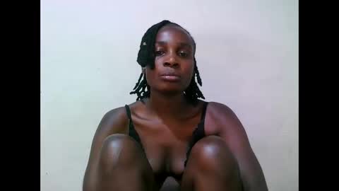 pritty_amber online show from 04/02/26, 05:21