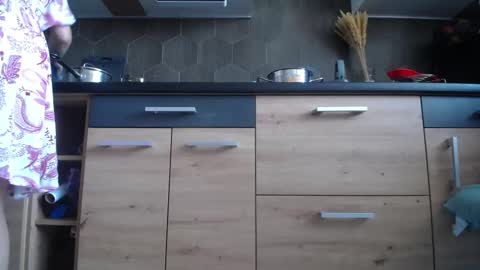 Space online show from 09/17/25, 09:11