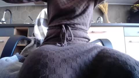 Space online show from 11/14/25, 08:02