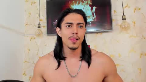 privilegewc online show from 10/26/25, 04:29