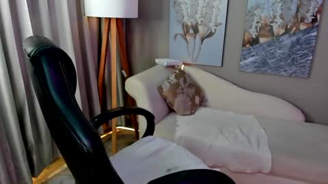 Snapshot of priya_rose chatting on 01/15/25, 05:58 Priya Rose online show from 01/15/25, 05:58