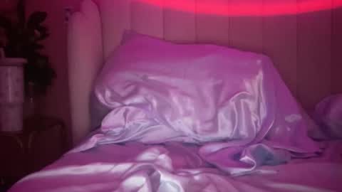 Snapshot of prncesspuss chatting on 10/09/25, 04:43 prncesspuss online show from 10/09/25, 04:43