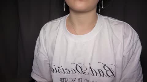 moli online show from 03/31/26, 06:30