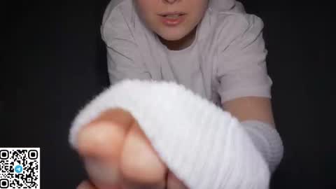 moli online show from 04/13/26, 02:22