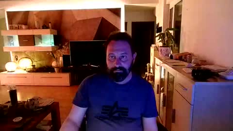 proband_007 online show from 04/17/26, 09:51