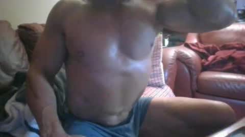 Snapshot of probody chatting on 11/05/25, 11:10 MUSCLEGOD online show from 11/05/25, 11:10