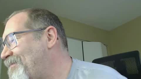 professor21255 online show from 04/28/26, 11:48