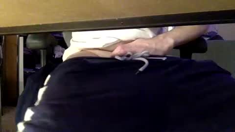 Snapshot of profnwear chatting on 11/03/25, 09:43 ProfNUWear online show from 11/03/25, 09:43