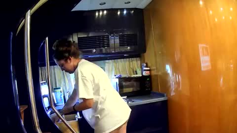 LG online show from 04/18/26, 08:20